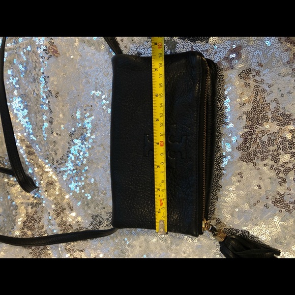 Tory Burch black crossbody - Picture 2 of 7